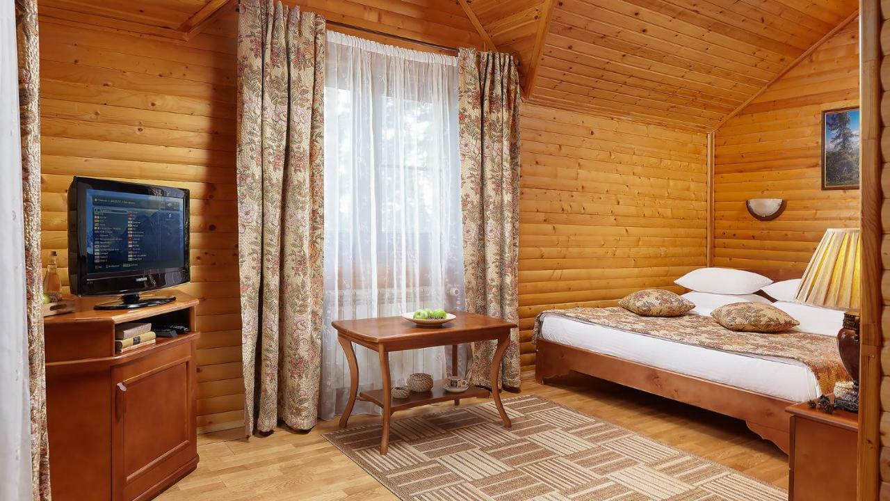 ECO HOTEL VELES ДВОРИКИ 3* (Россия) - от 11167 RUB | NOCHI